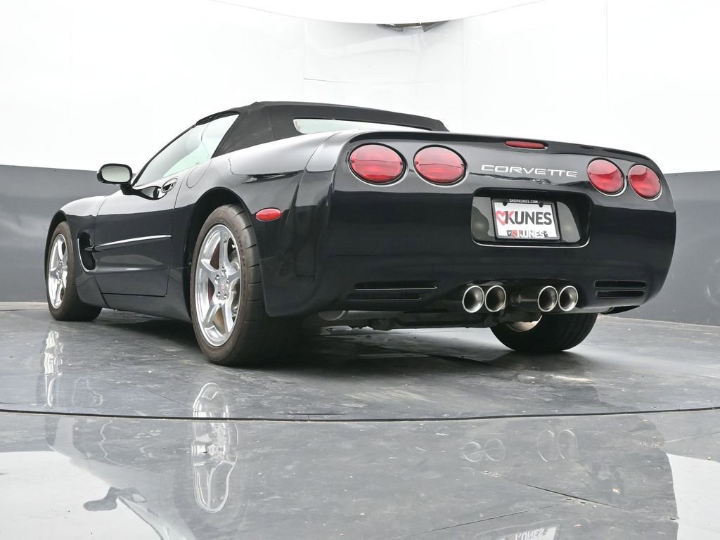 Used 2003 Chevrolet Corvette Convertible w/ Preferred Equipment Group1 image 55