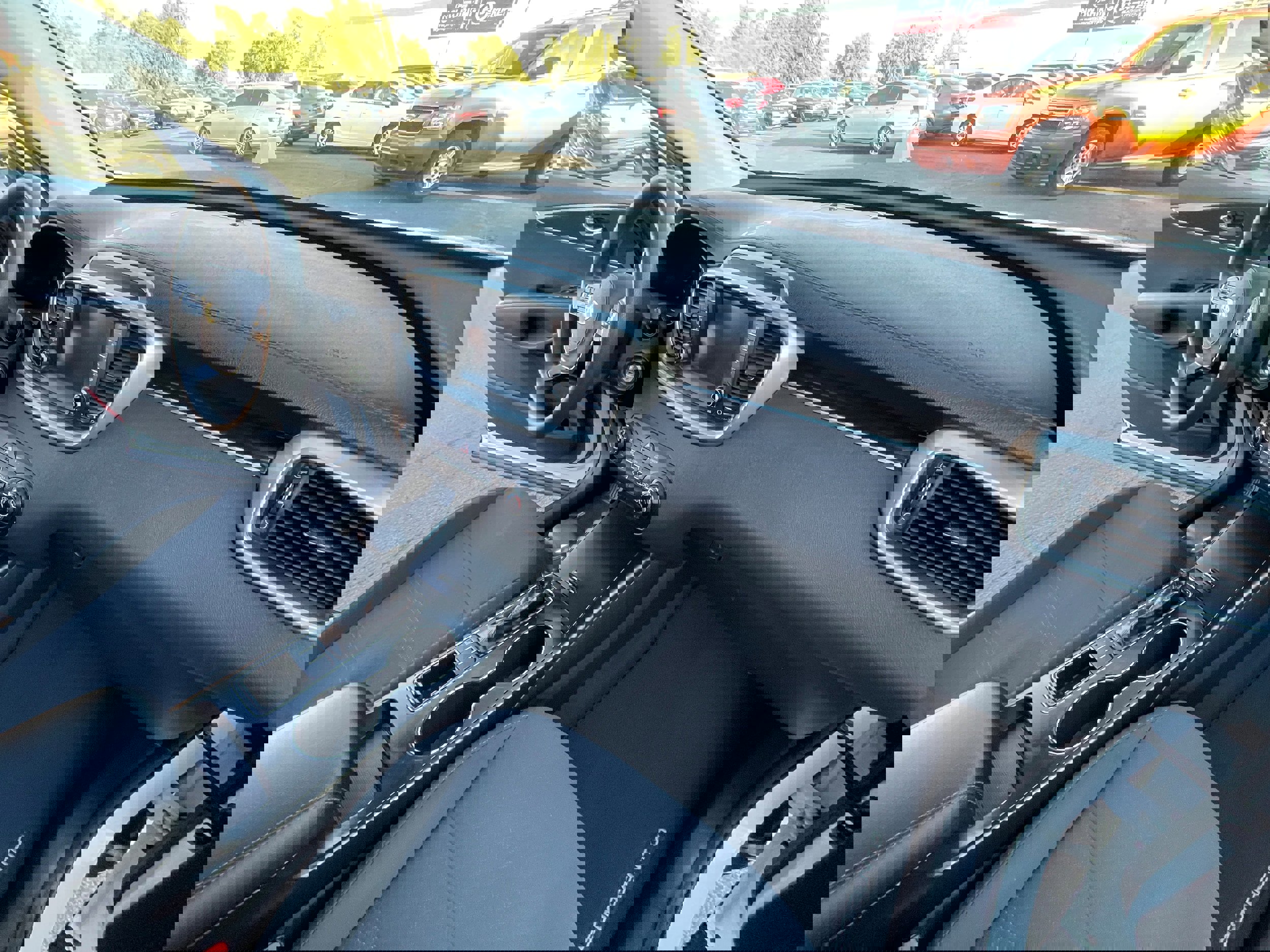 Used 2019 Kia Sorento LX image 30