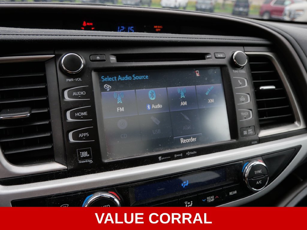 Used 2019 Toyota Highlander Limited Platinum AWD/4WD image 20