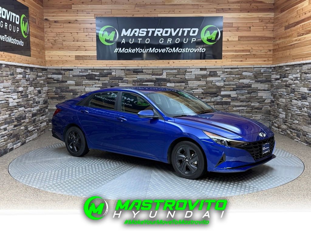 Certified 2023 Hyundai Elantra SEL image 1