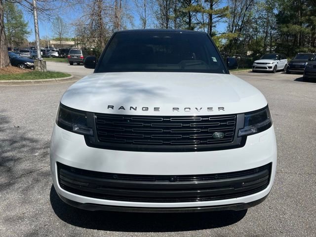 Certified 2026 Land Rover Range Rover Long Wheelbase SE image 3