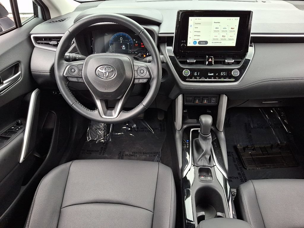 Certified 2025 Toyota Corolla Cross XLE AWD/4WD image 12