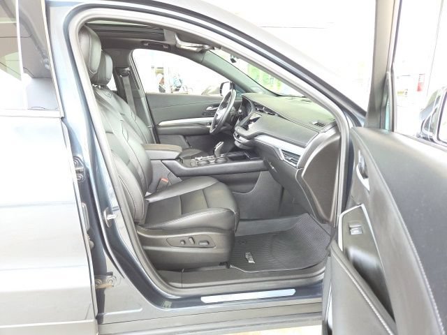 Used 2021 Cadillac XT4 Premium Luxury w/ Sun And Sound Package AWD/4WD image 51