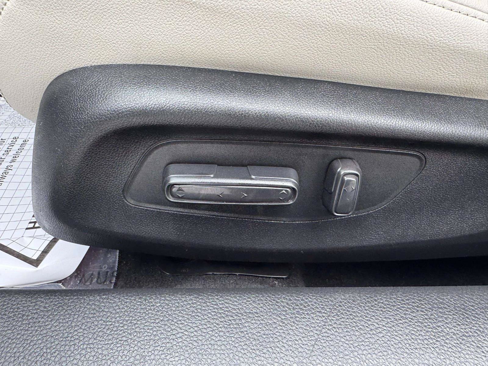 Used 2024 Honda Civic Touring image 13
