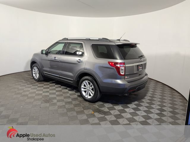 Used 2013 Ford Explorer XLT AWD/4WD image 6