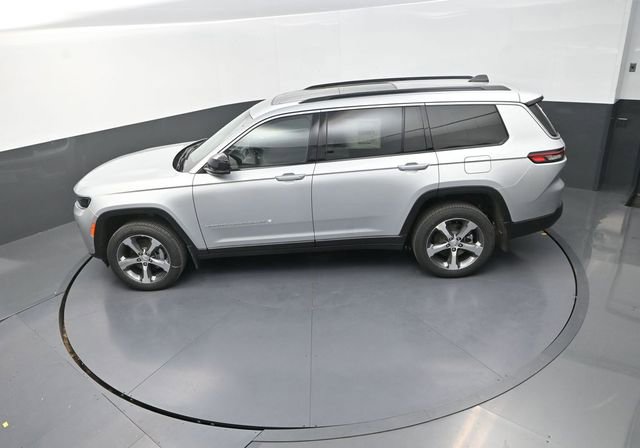 New 2026 Jeep Grand Cherokee L Limited image 14