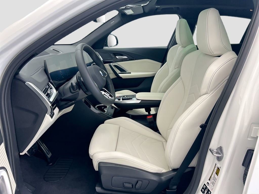 New 2026 BMW X2 xDrive28i w/ Technology Package image 18