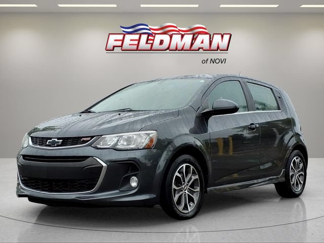 Used 2017 Chevrolet Sonic LT FWD image 1