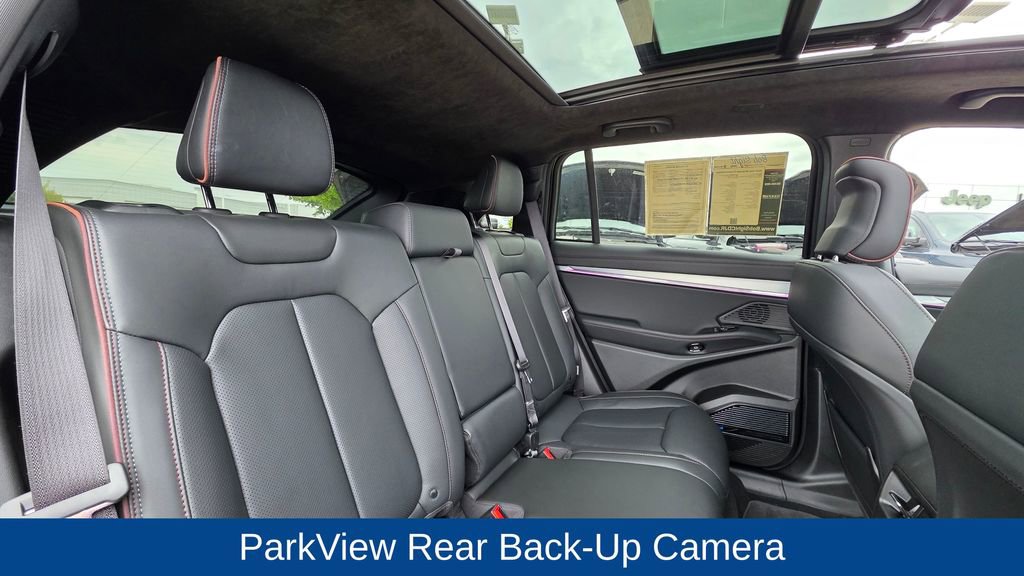 Used 2025 Jeep Wagoneer S Launch Edition image 16