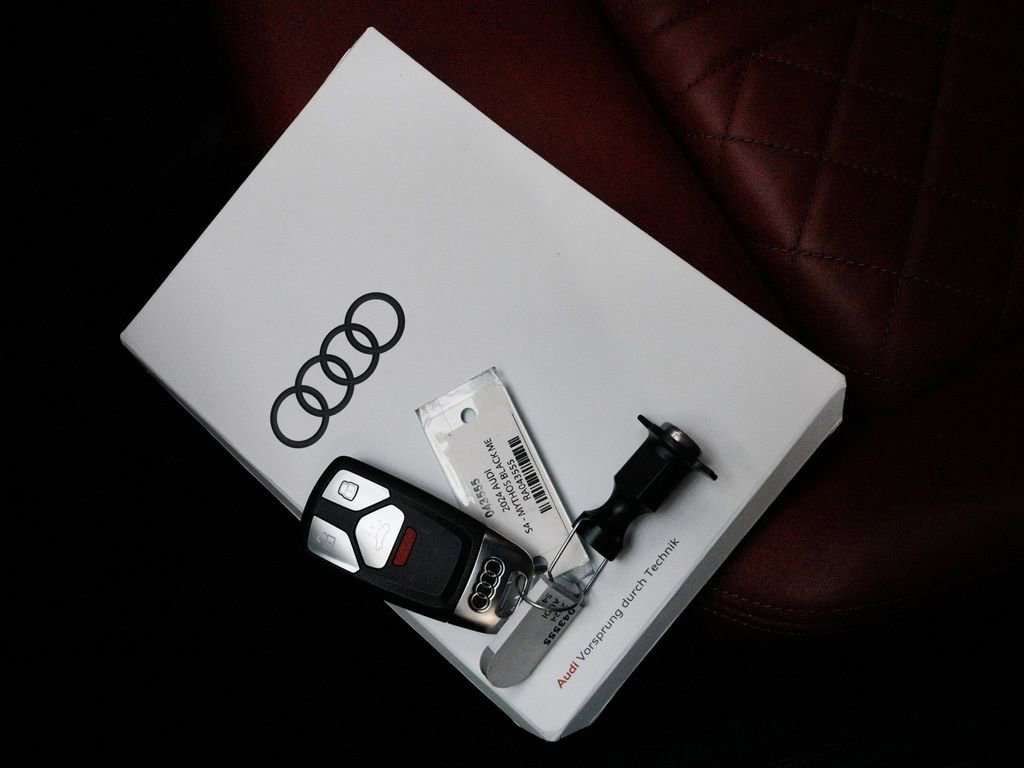 Used 2024 Audi S4 Premium Plus AWD/4WD image 23