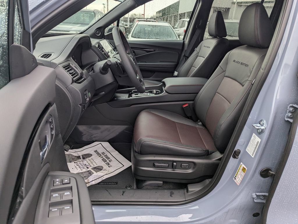 New 2026 Honda Ridgeline Black Edition image 10