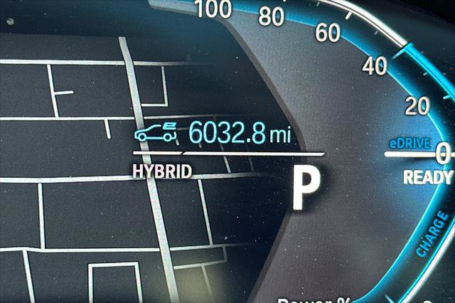 Used 2023 BMW 530e w/ M Sport Package image 24