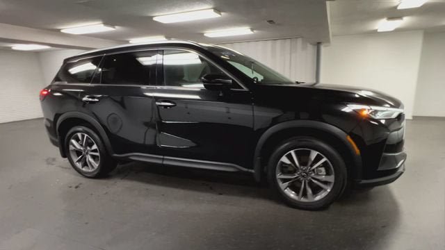 Used 2025 INFINITI QX60 Luxe FWD image 2