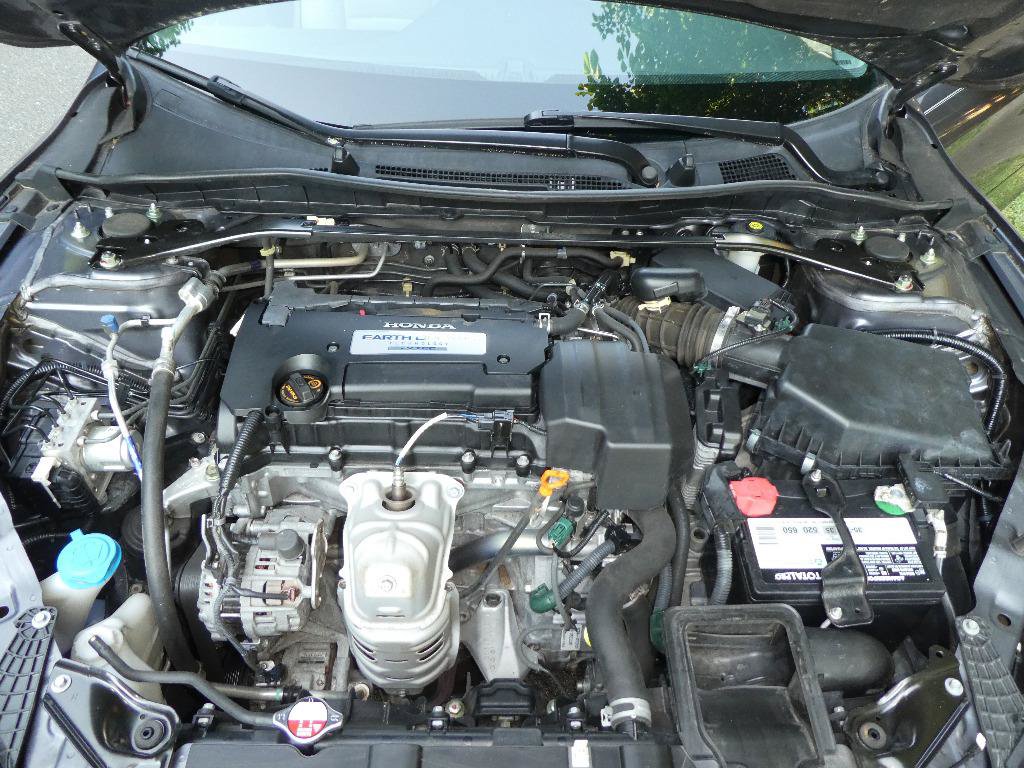 Used 2013 Honda Accord EX image 23