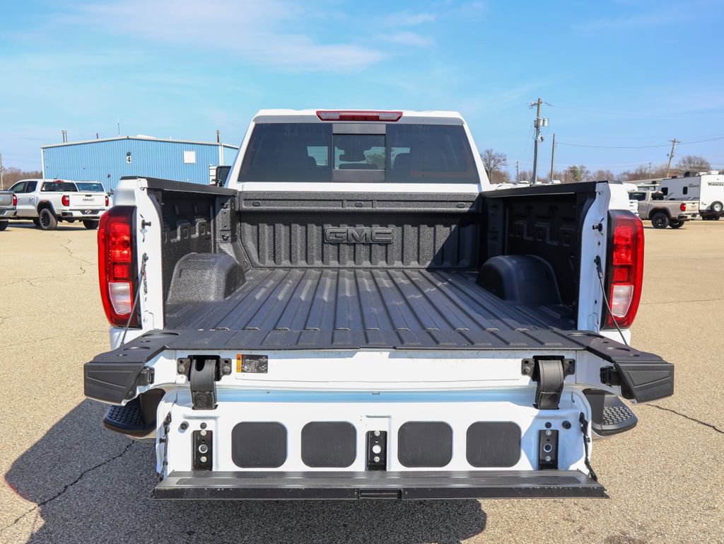 New 2026 GMC Sierra 2500 SLE w/ SLE Value Package; image 5