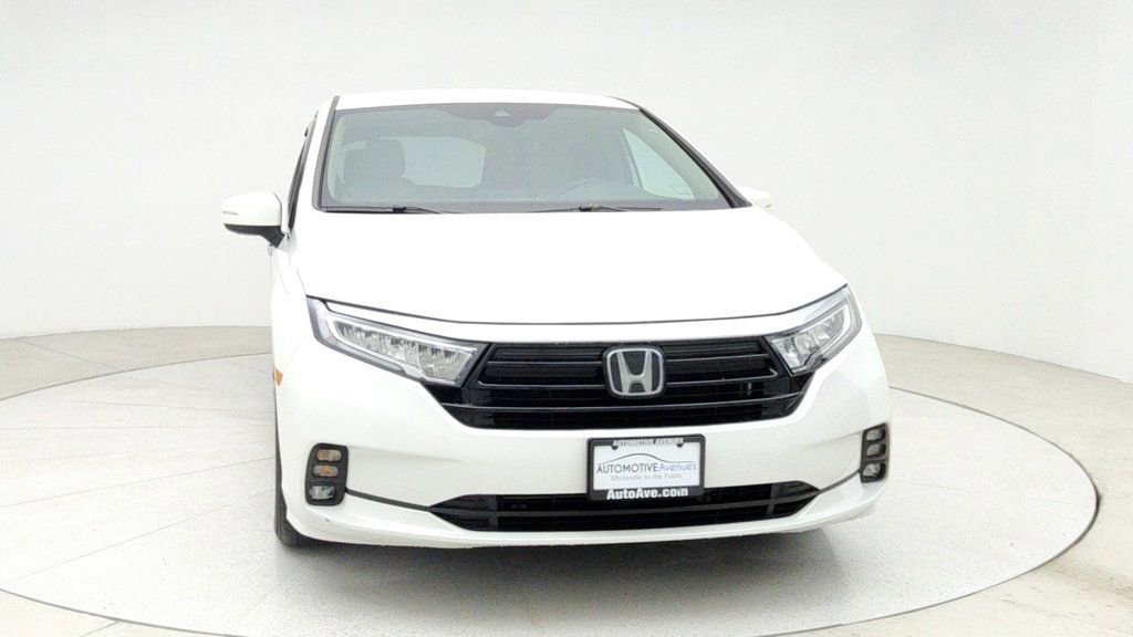 Used 2023 Honda Odyssey EX image 2