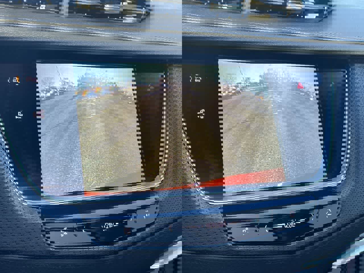 Used 2019 Cadillac XT5 Premium Luxury w/ LPO, Black Ice Package image 29