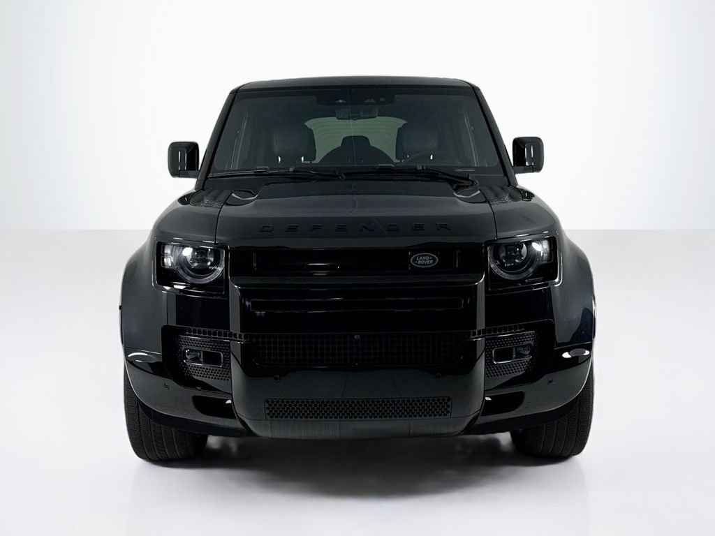 Used 2022 Land Rover Defender 110 V8 image 8