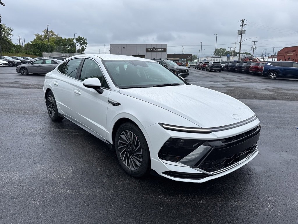New 2025 Hyundai Sonata SEL