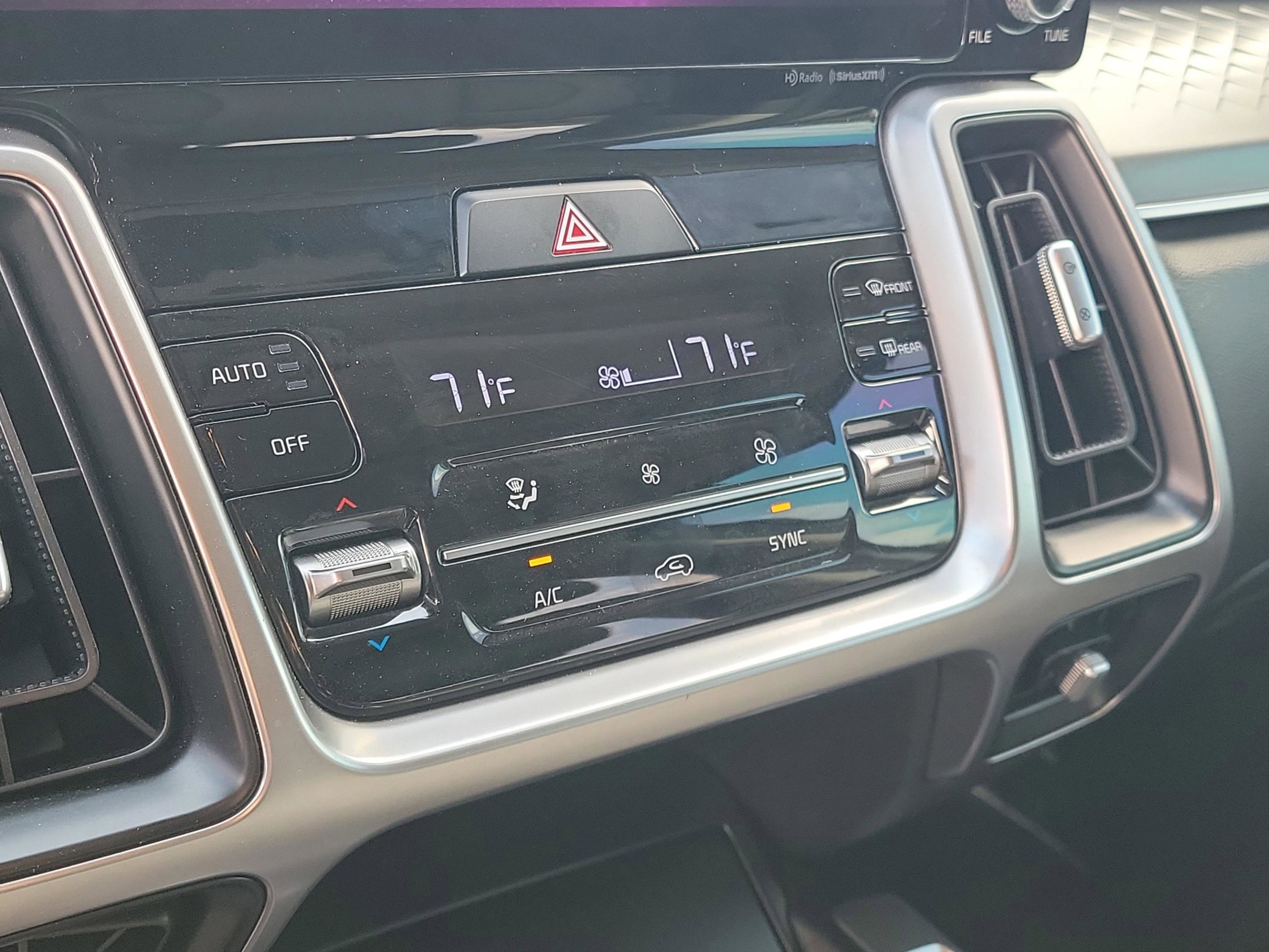 Used 2022 Kia Sorento S image 28