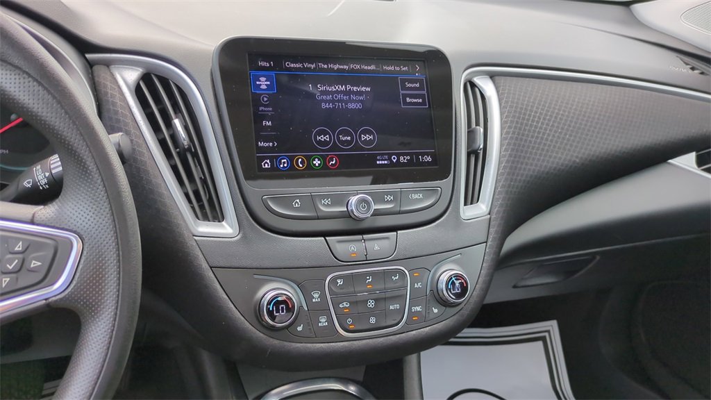 Used 2024 Chevrolet Malibu LT image 17