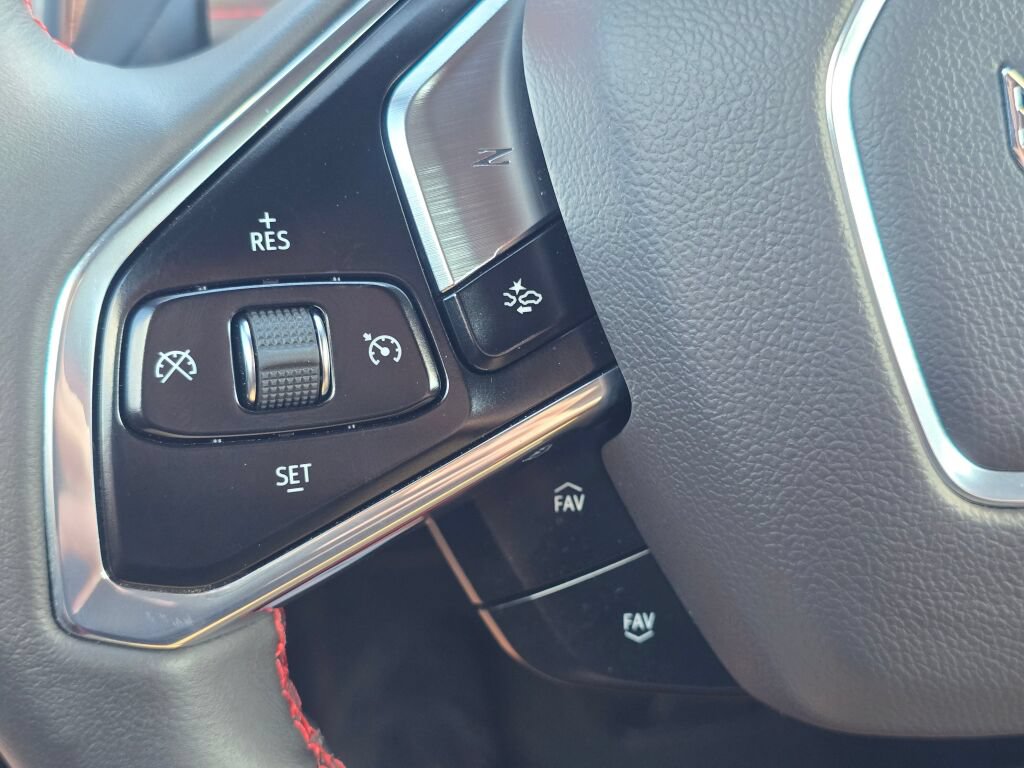 Used 2024 Chevrolet Corvette Z06 RWD image 36