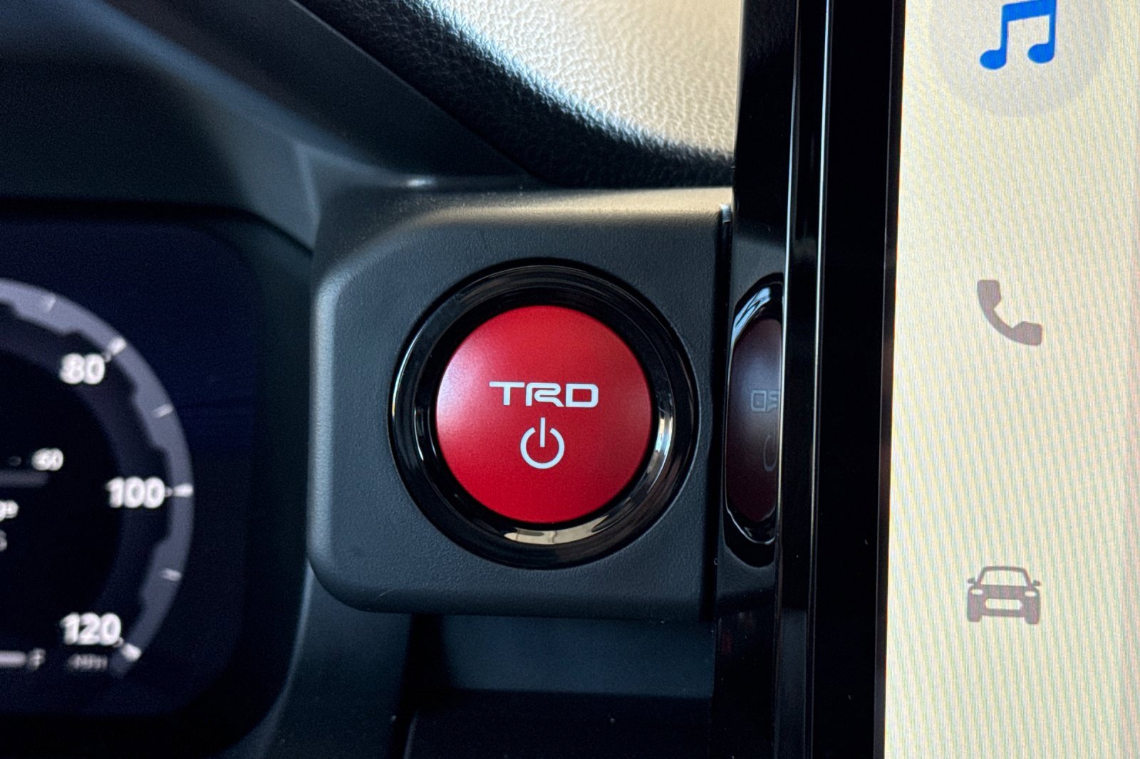 New 2025 Toyota Tacoma TRD Off-Road image 21