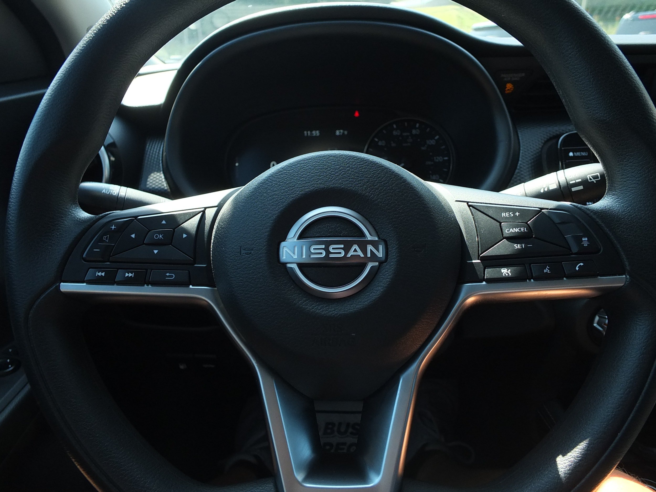 Used 2023 Nissan Kicks SV FWD image 18