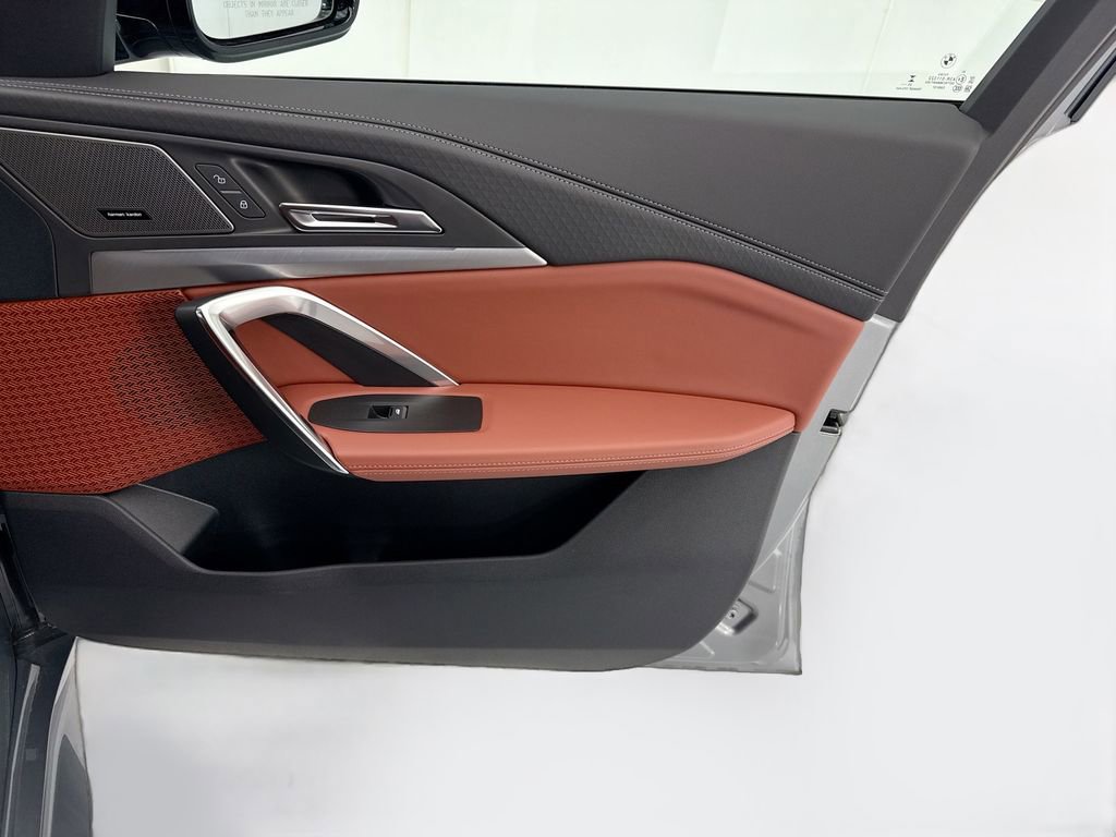 New 2026 BMW X2 xDrive28i w/ Technology Package image 24