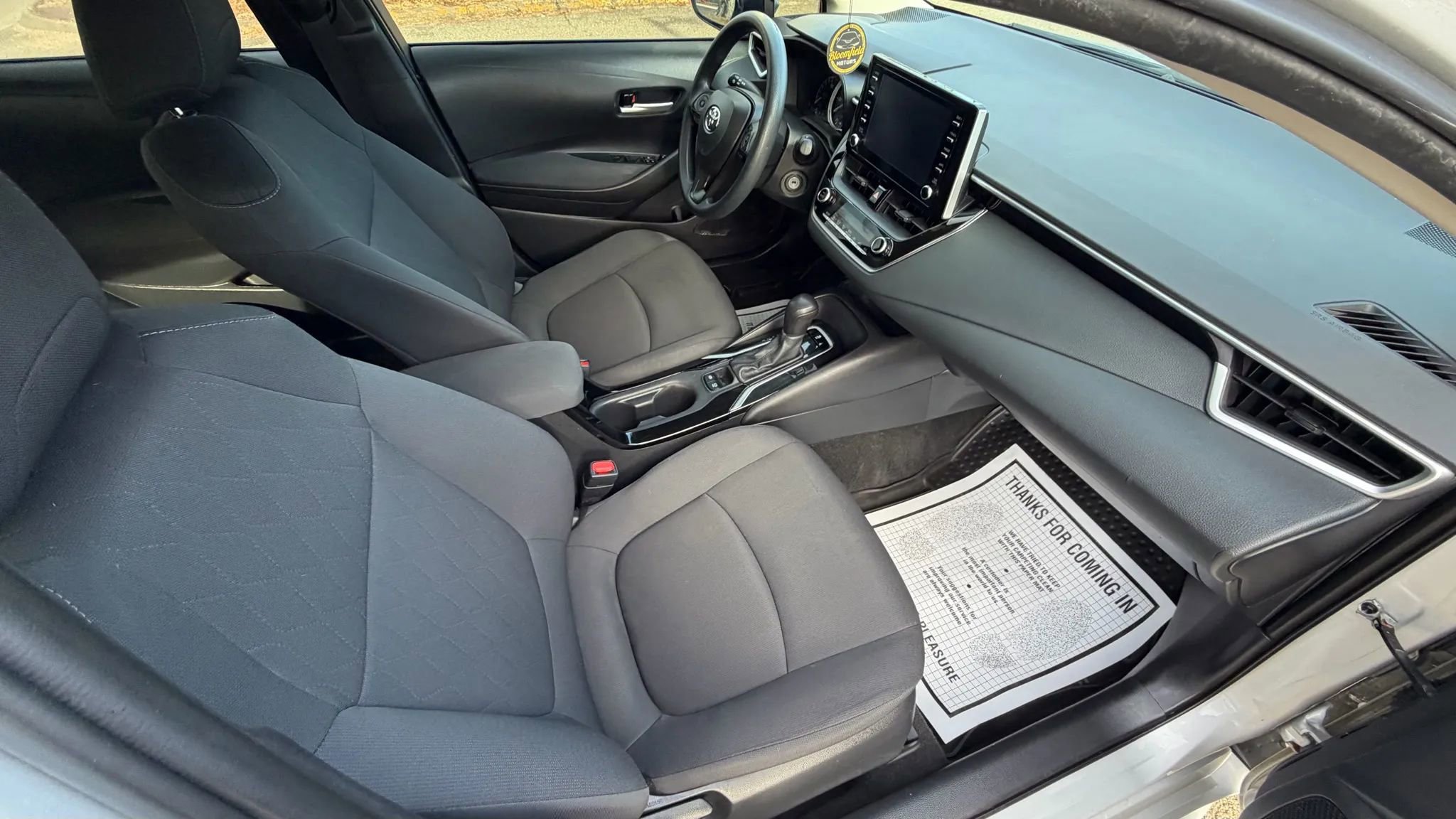 Used 2020 Toyota Corolla LE FWD image 13