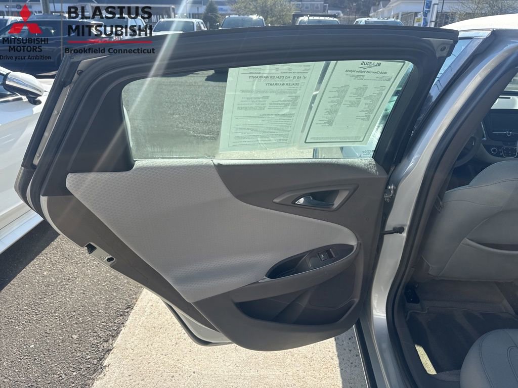 Used 2018 Chevrolet Malibu Hybrid FWD image 29