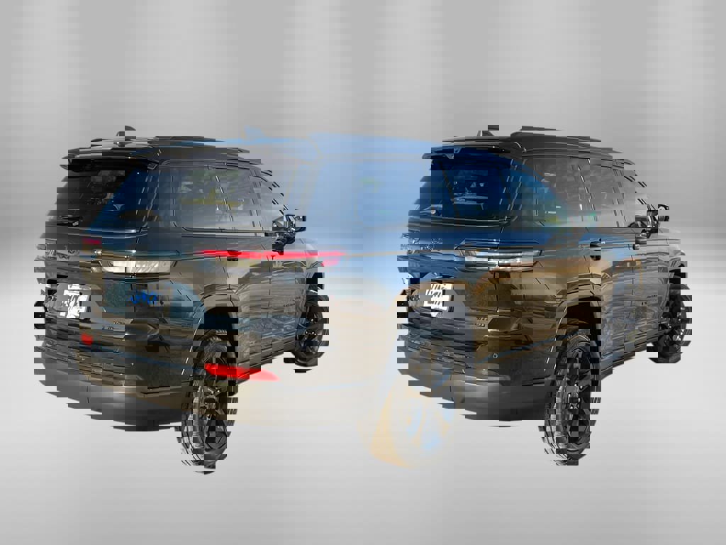 Used 2024 Jeep Grand Cherokee L Limited w/ Luxury Tech Group II image 2