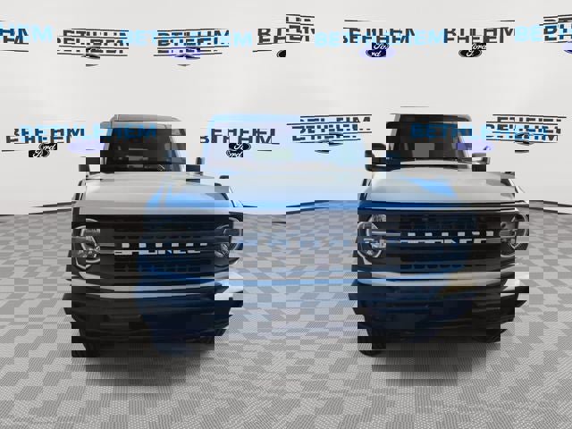 New 2025 Ford Bronco 4-Door image 3
