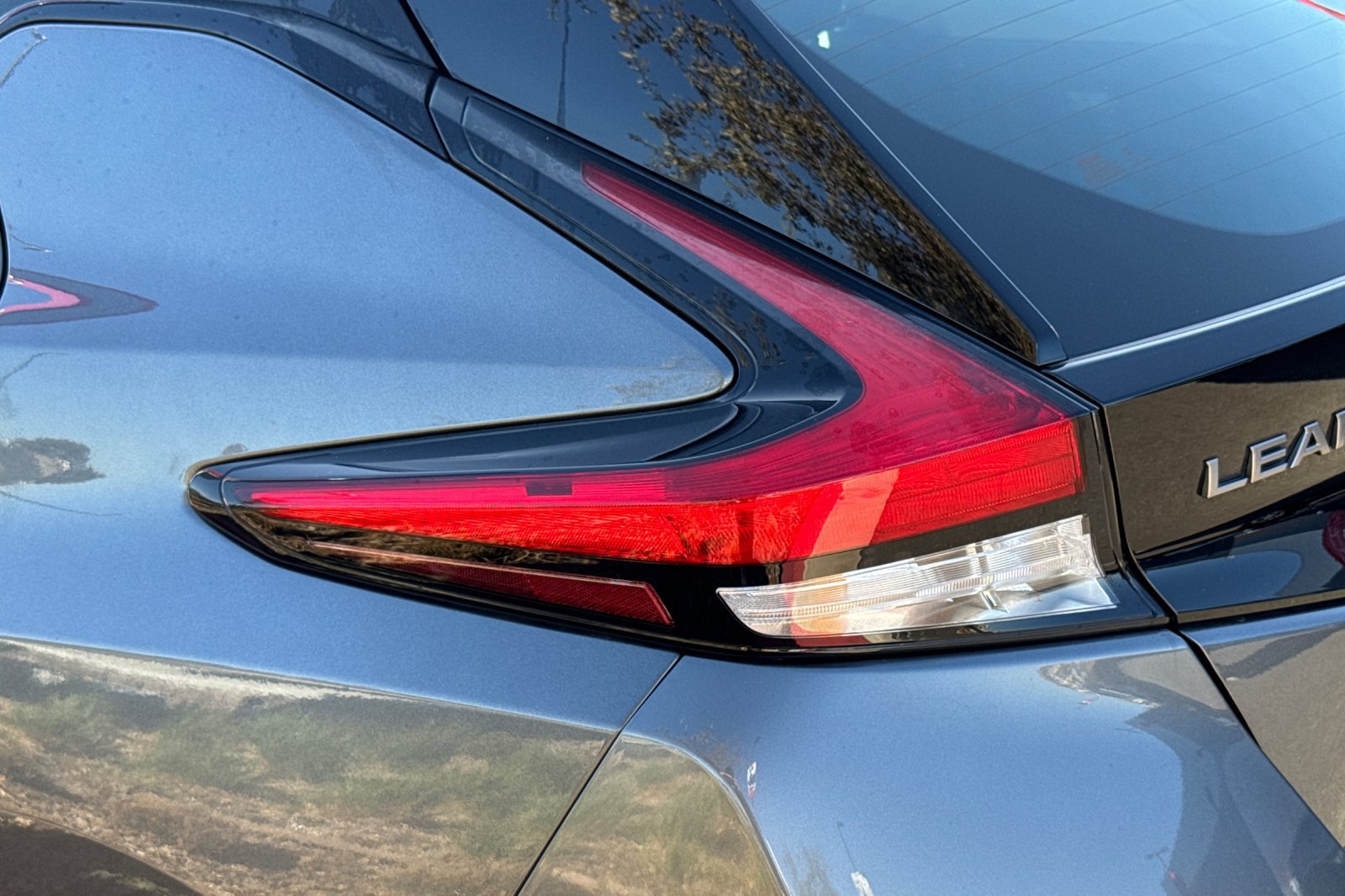 Certified 2025 Nissan Leaf S FWD image 49