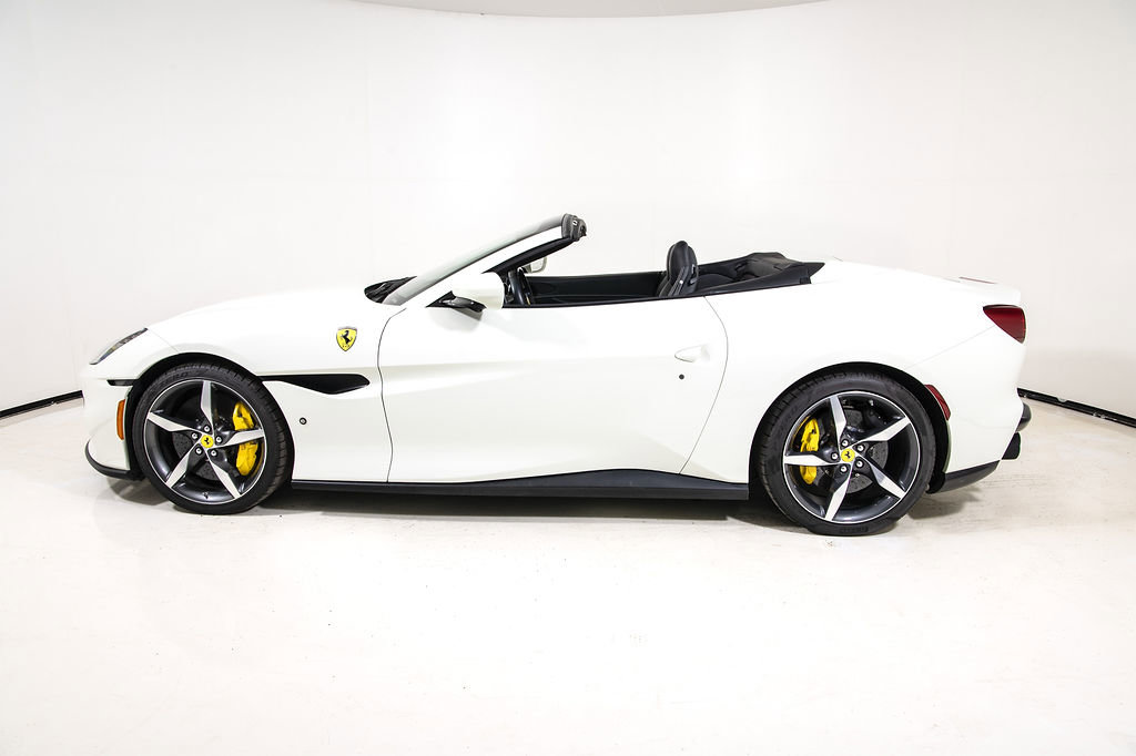 Certified 2022 Ferrari Portofino M RWD image 8