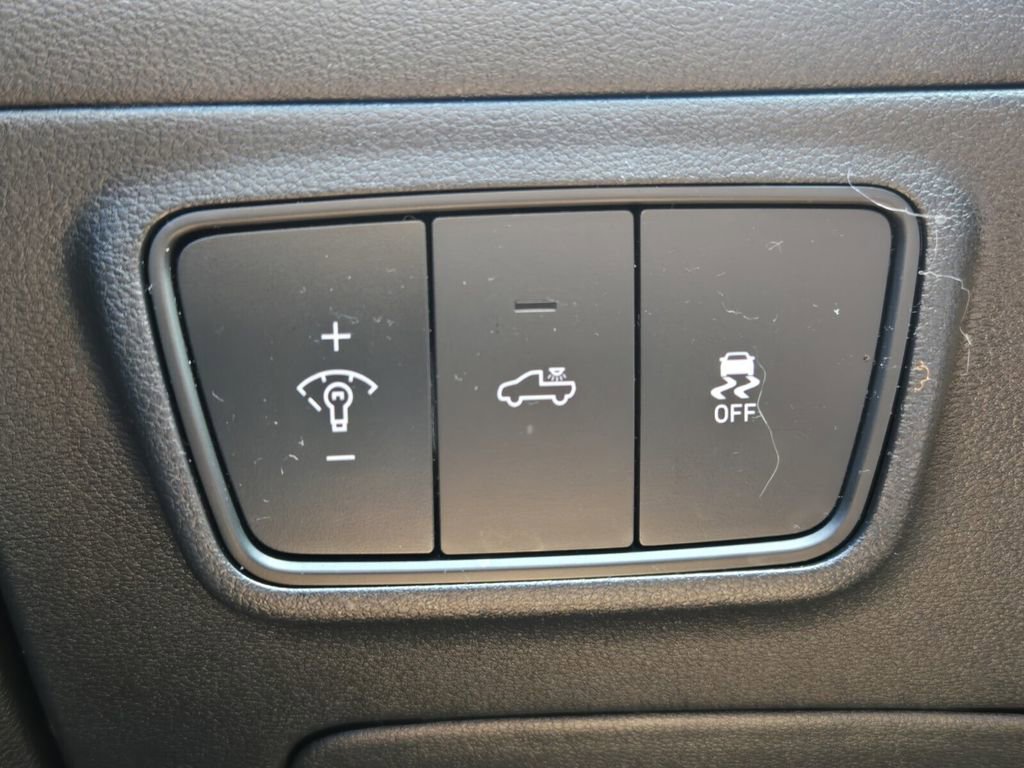 Certified 2022 Hyundai Santa Cruz SEL w/ Activity Package AWD/4WD image 28