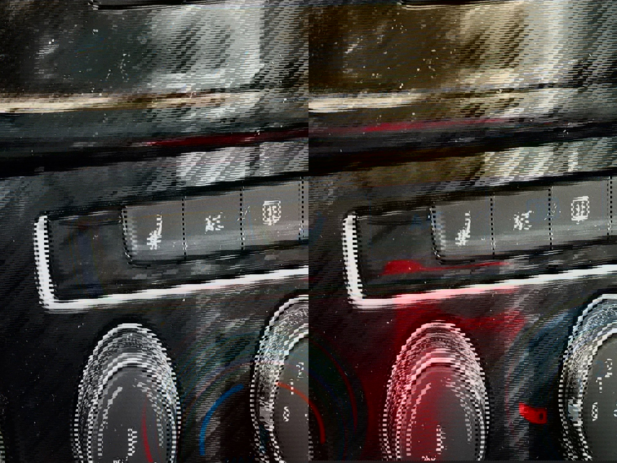 Used 2017 Volkswagen GTI Sport image 3