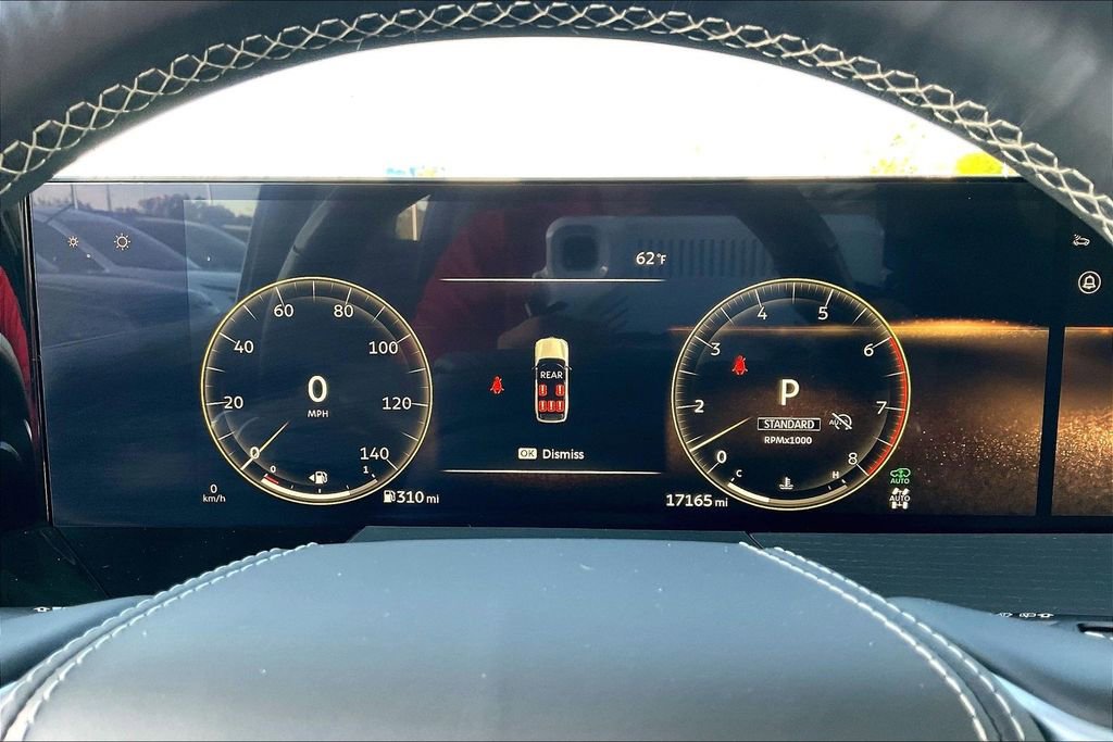 Used 2025 INFINITI QX80 Sensory image 19