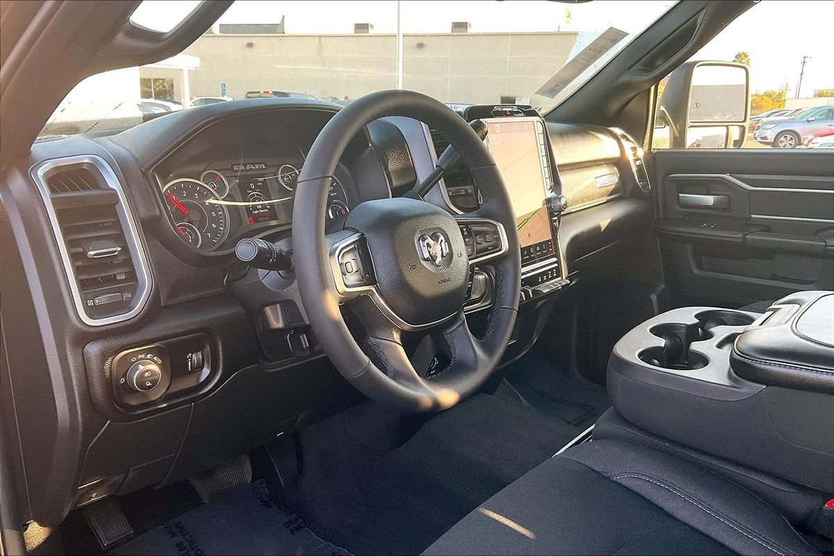 Used 2026 RAM 2500 Big Horn AWD/4WD image 7