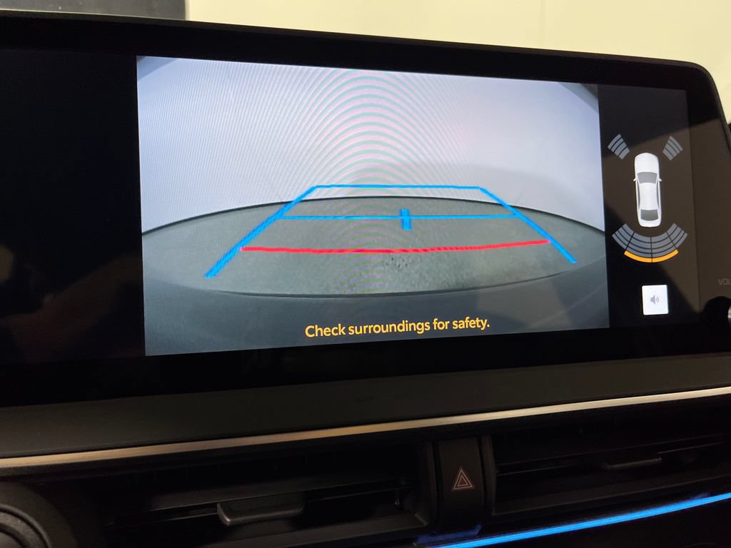 New 2027 Toyota Prius Plug-In Hybrid FWD image 21