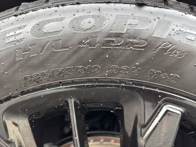 Certified 2025 Ford Escape ST-Line Elite w/ Class II Trailer Tow Package image 32