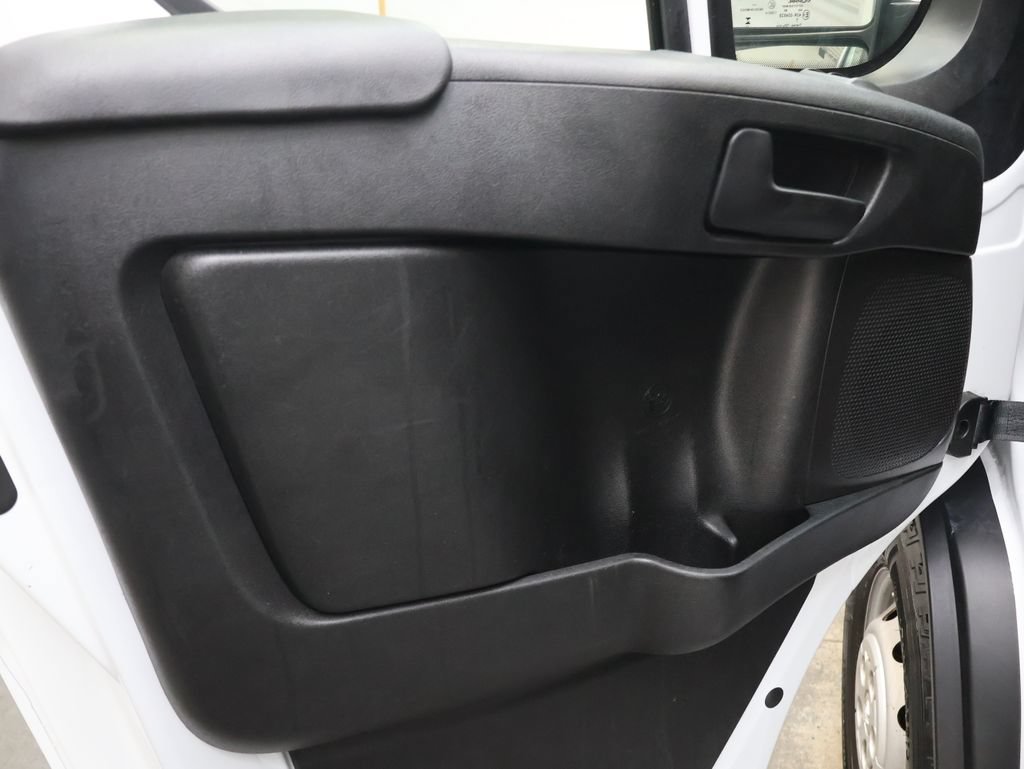 Used 2023 RAM ProMaster 2500 FWD image 14