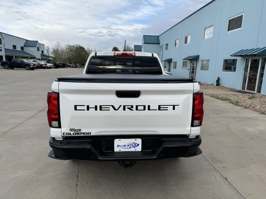 Used 2023 Chevrolet Colorado W/T w/ WT Convenience Package II AWD/4WD image 4