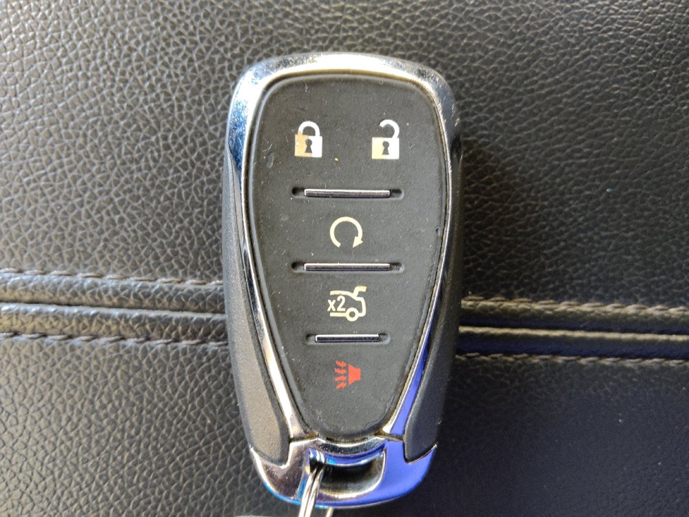 Used 2025 Chevrolet Malibu LT FWD image 32