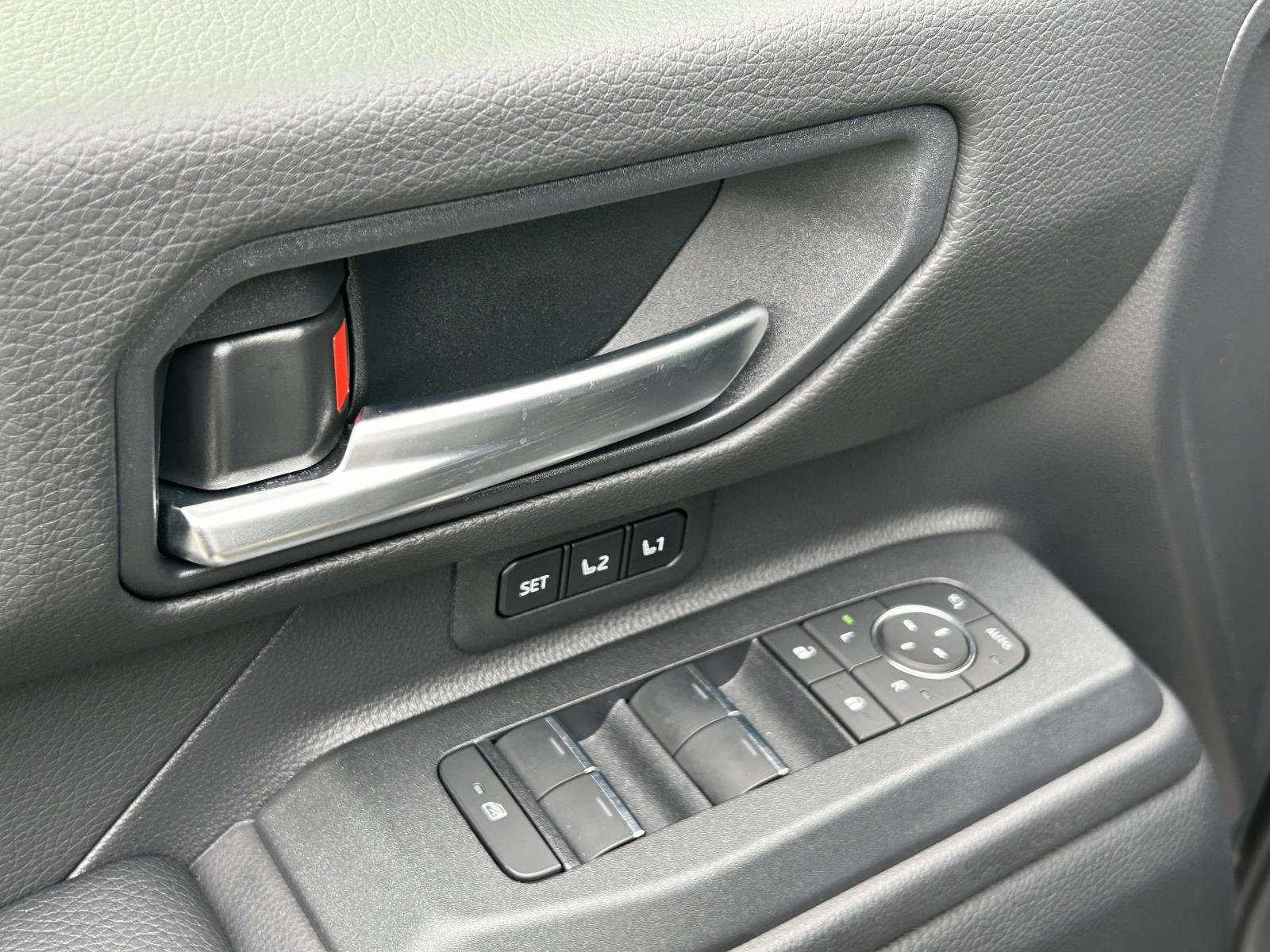 Used 2025 Toyota Land Cruiser w/ Premium Package image 19