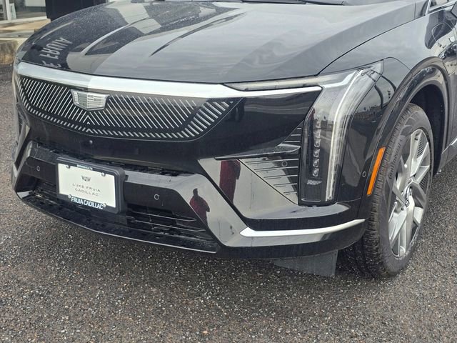 New 2026 Cadillac Optiq Luxury 1 RWD image 10