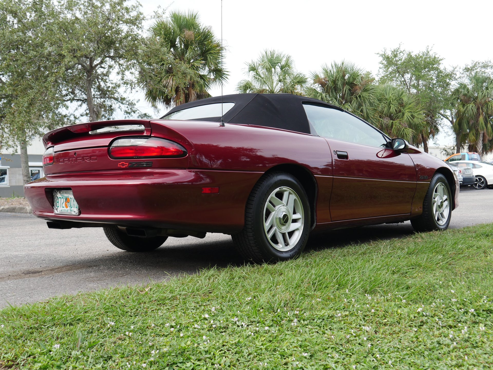 Used 1994 Chevrolet Camaro Z28 RWD image 16