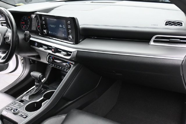 Used 2021 Kia K5 GT-Line AWD/4WD image 31