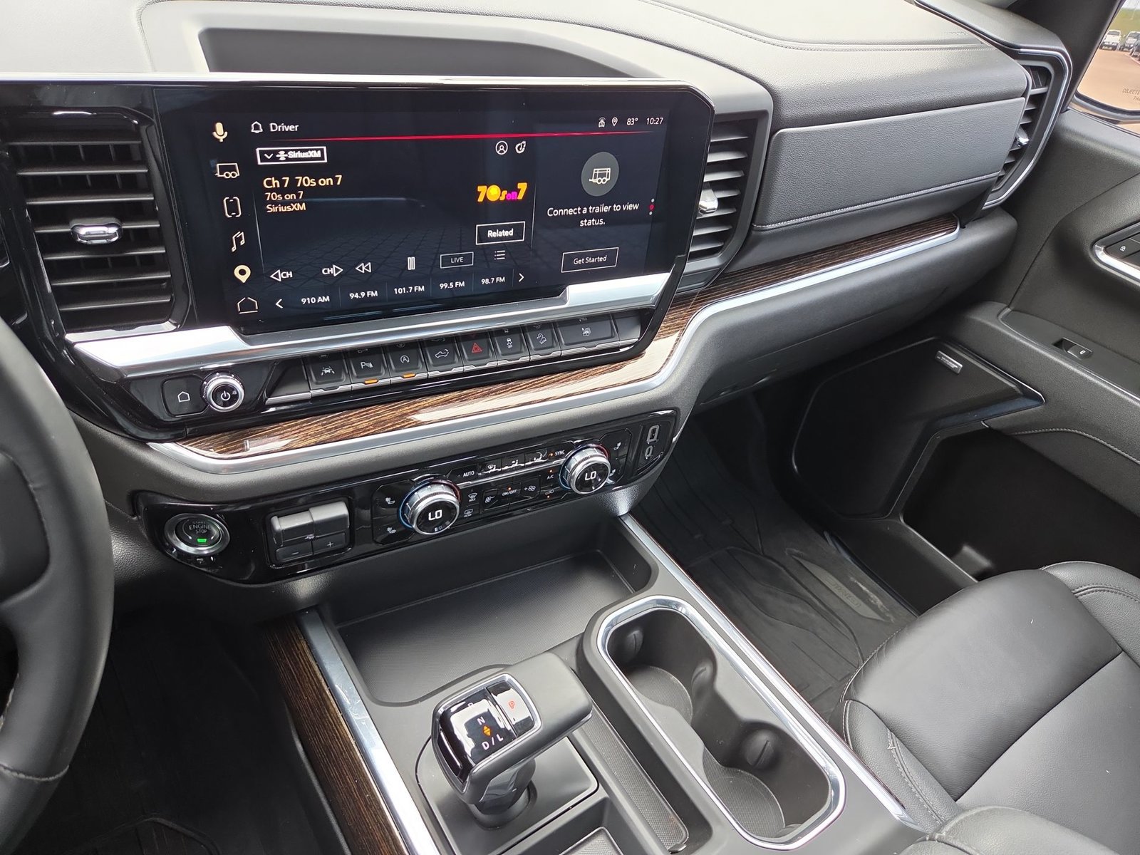 Used 2025 GMC Sierra 1500 Elevation w/ Elevation Premium Package AWD/4WD image 13