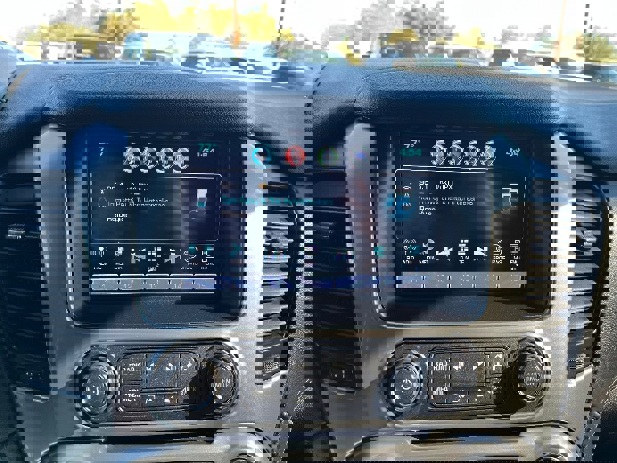 Used 2018 Chevrolet Tahoe LT image 13